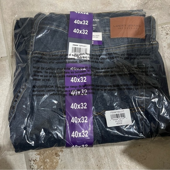 NWT Lucky Brand Size 40x32 221 Straight Leg Straight Fit Dark Wash - Picture 6 of 6